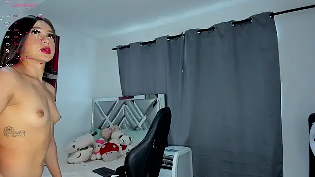 Snapshot of KAREN17 chatting on February 17, 2025, 6:26 pm KAREN17 online show from February 17, 2025, 6:26 pm