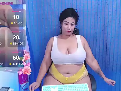 Snapshot of mature_beautifull chatting on May 27, 2026, 1:13 am mature beautifull online show from May 27, 2026, 1:13 am