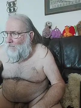 SexySantaC online show from March 4, 2026, 8:42 am