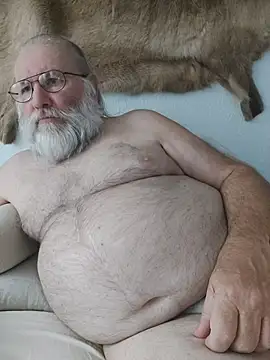 Snapshot of SexySantaC chatting on July 1, 2026, 11:34 am SexySantaC online show from July 1, 2026, 11:34 am