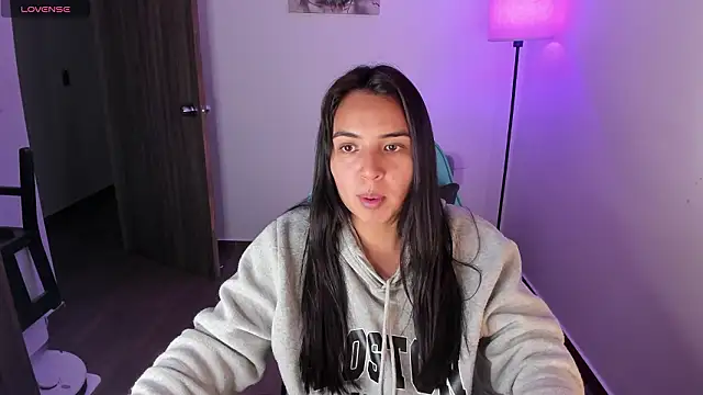 Miss Nicole online show from March 13, 2026, 2:40 am