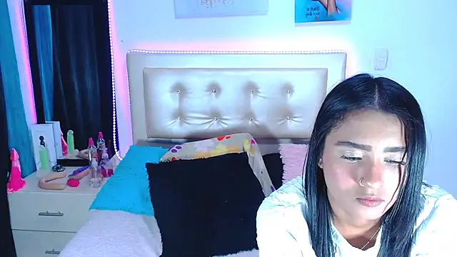 Jenng18 online show from February 12, 2025, 7:02 am