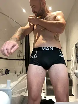 bigguy101 online show from February 6, 2025, 4:58 pm