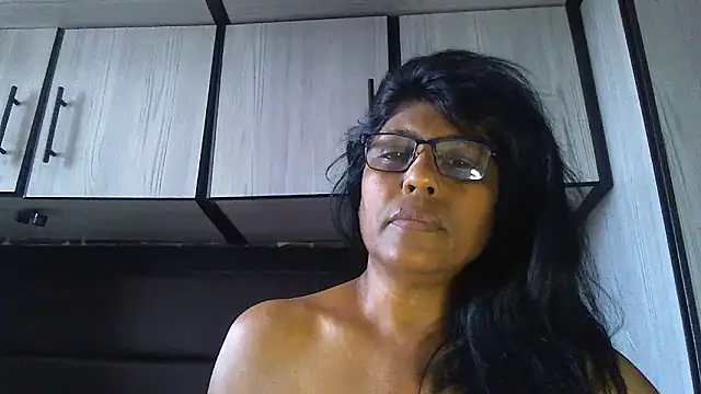 MsAttitude online show from March 6, 2025, 12:09 pm