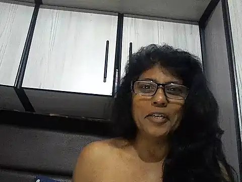 MsAttitude online show from September 26, 2025, 7:01 am