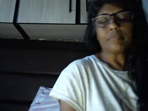 MsAttitude online show from March 8, 2026, 9:35 am