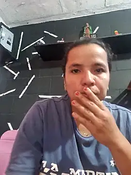 AdrianaLima69 online show from March 6, 2025, 1:03 pm