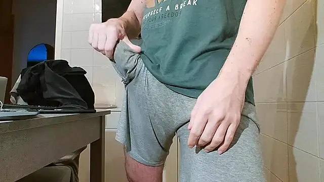 asa92921 online show from January 8, 2025, 8:27 am