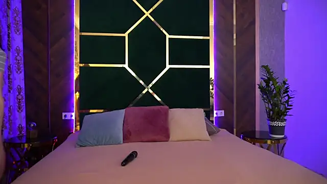 LittleeCutee online show from January 26, 2025, 7:32 am