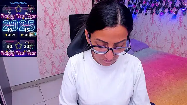 alma blue online show from January 6, 2025, 9:00 pm