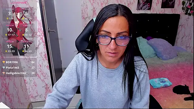 alma blue online show from February 10, 2025, 7:38 pm