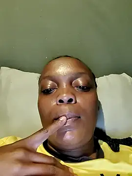 EbonyBuu online show from April 4, 2026, 6:49 pm