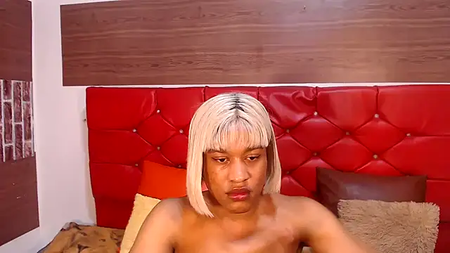 dirtydolltsx online show from April 15, 2026, 8:09 pm