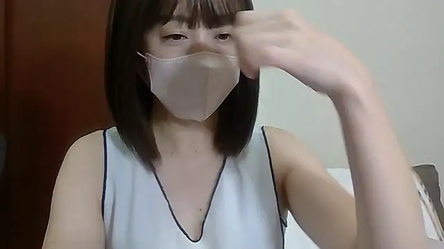 aoi2011 online show from October 10, 2025, 9:14 pm