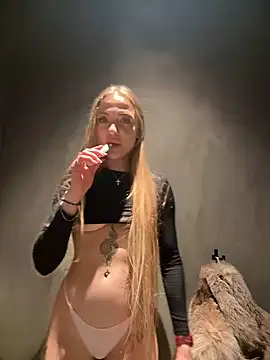 pinkstar  online show from February 2, 2025, 9:40 am