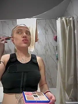 pinkstar  online show from October 23, 2025, 2:00 am