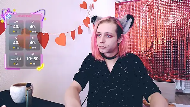 Littlepinkcat online show from February 23, 2026, 12:09 am