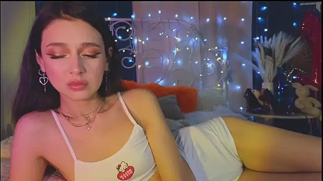 Funny Bunny online show from March 7, 2025, 2:46 am