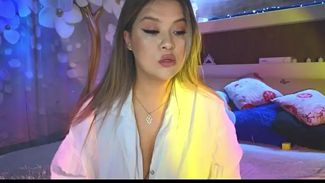 Snapshot of Malika_uAngel chatting on January 15, 2025, 1:56 am Malika uAngel online show from January 15, 2025, 1:56 am
