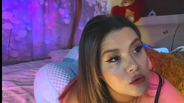 Snapshot of Malika_uAngel chatting on January 23, 2025, 1:08 am Malika uAngel online show from January 23, 2025, 1:08 am