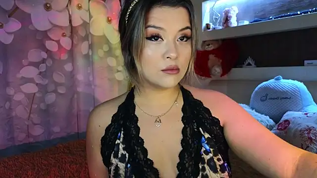 Snapshot of Malika_uAngel chatting on January 28, 2025, 11:28 pm Malika uAngel online show from January 28, 2025, 11:28 pm