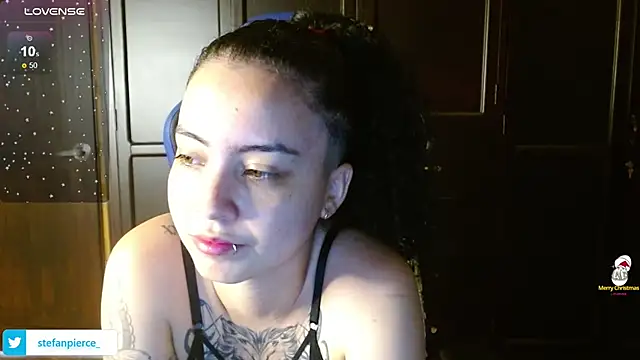 jaydensalvatore  online show from January 11, 2025, 9:36 pm