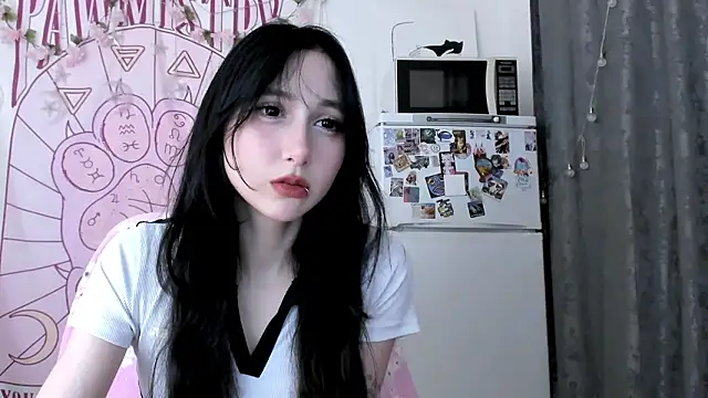 Holy420lolii online show from March 21, 2026, 6:00 pm