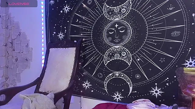 Eva Lee  online show from November 2, 2025, 9:00 am