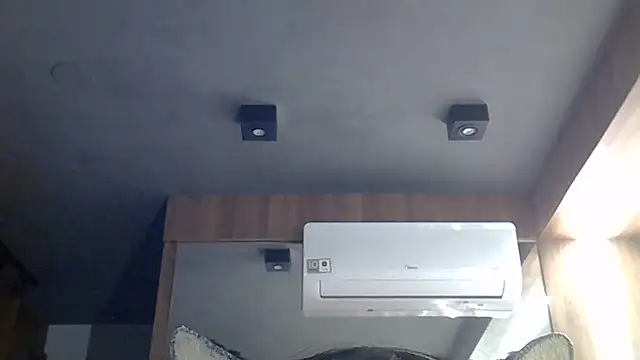 Snapshot of Skinny-Kitten chatting on July 9, 2026, 9:41 pm Skinny-Kitten online show from July 9, 2026, 9:41 pm