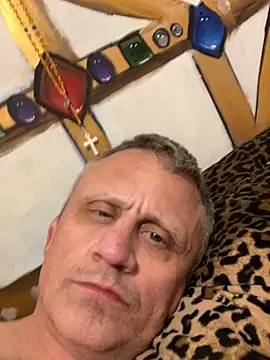 prekumstud online show from December 10, 2024, 11:11 am