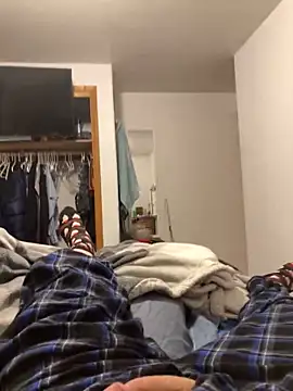 prekumstud online show from February 3, 2025, 9:41 am