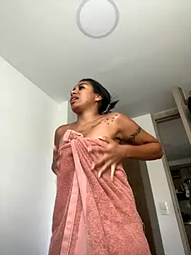 ATENEA SEXXXY online show from October 18, 2025, 12:28 pm