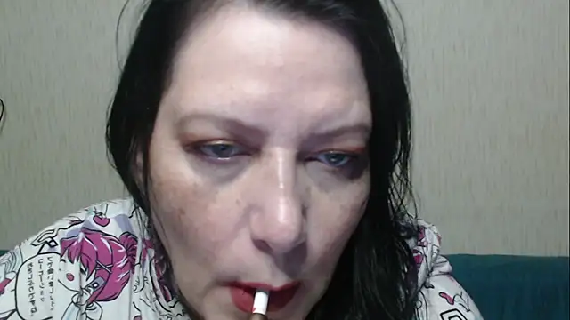 Snapshot of Mirabelle_Sweet chatting on May 17, 2026, 10:50 pm Mirabelle Sweet online show from May 17, 2026, 10:50 pm