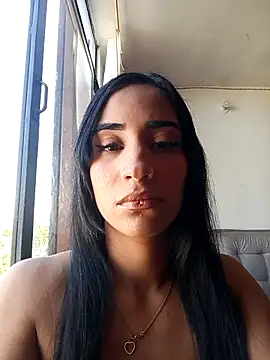  nathaly sweet online show from November 4, 2025, 2:05 pm