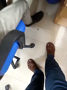 adicma123 online show from February 25, 2026, 6:01 am