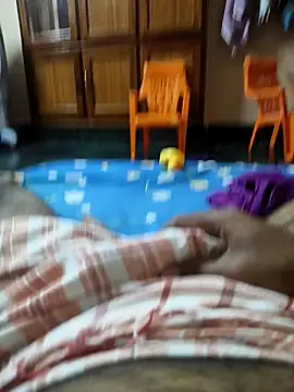 adicma123 online show from April 3, 2026, 1:20 pm