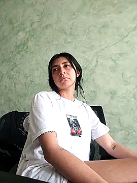 EmmaWilliamss online show from March 27, 2026, 8:30 pm