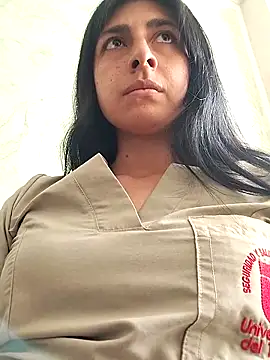 EmmaWilliamss online show from March 28, 2026, 3:00 pm