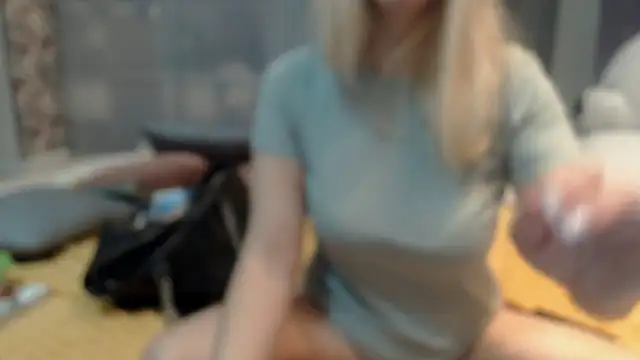 KyliePag online show from January 7, 2026, 8:28 am