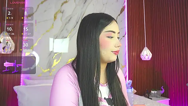 haylie  online show from February 10, 2025, 3:13 am