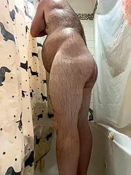Snapshot of fat_cock_4_you chatting on October 6, 2025, 9:51 am fat cock 4 you online show from October 6, 2025, 9:51 am