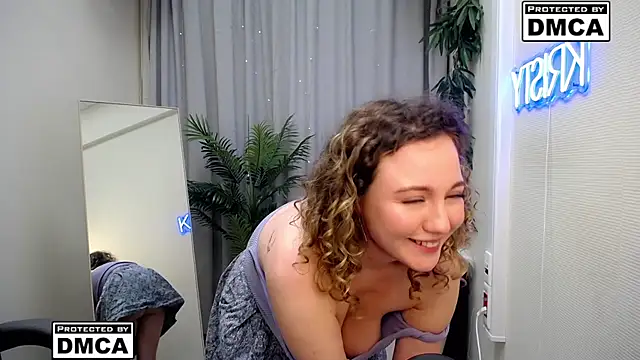 Snapshot of KRISTY_01 chatting on June 11, 2026, 5:55 pm KRISTY 01 online show from June 11, 2026, 5:55 pm