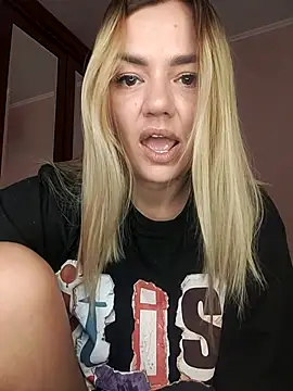 KrissSexi online show from September 14, 2025, 9:30 am