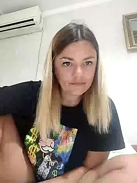 KrissSexi online show from October 3, 2025, 4:09 am