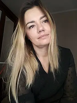 KrissSexi online show from October 16, 2025, 5:19 am