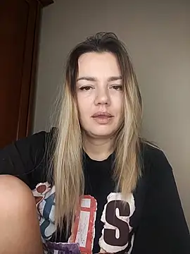 KrissSexi online show from December 21, 2025, 1:46 am