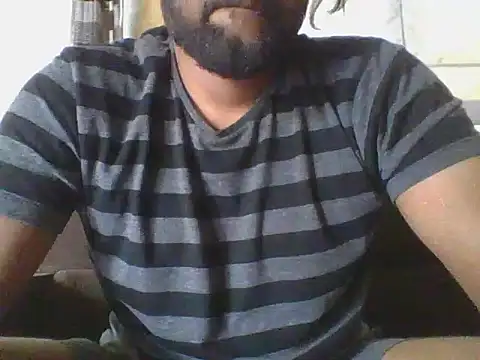 Snapshot of Rohitsacharya chatting on February 18, 2025, 11:11 am Rohitsacharya online show from February 18, 2025, 11:11 am