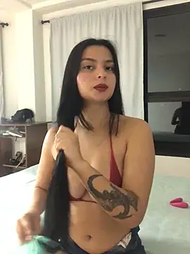 Snapshot of Lolitah__69 chatting on December 5, 2024, 11:29 pm Lolitah 69 online show from December 5, 2024, 11:29 pm