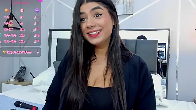 ZiaCalifa online show from March 7, 2025, 12:45 pm