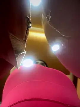 Insane Issa online show from December 6, 2024, 1:33 pm